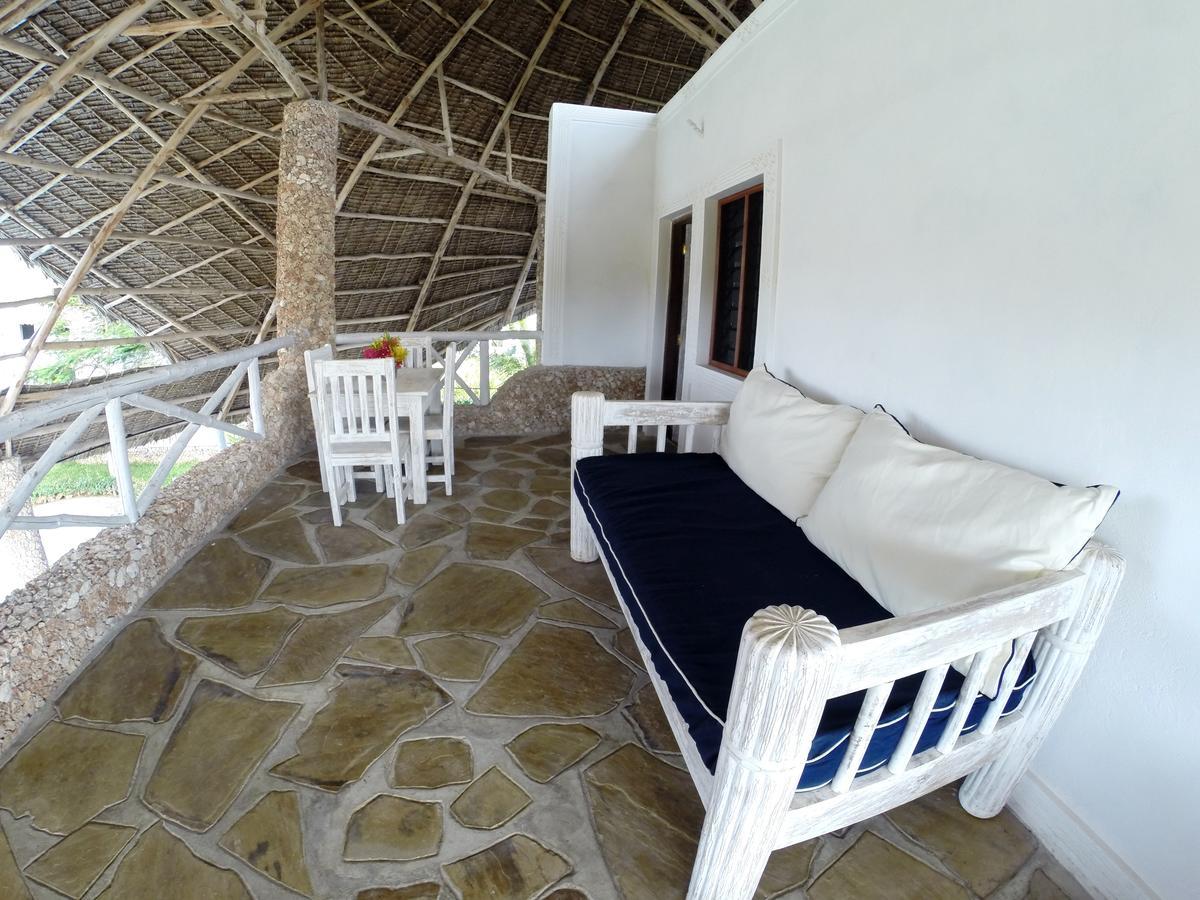Nyumba Ya Afrika Bed & Breakfast Watamu Exterior foto