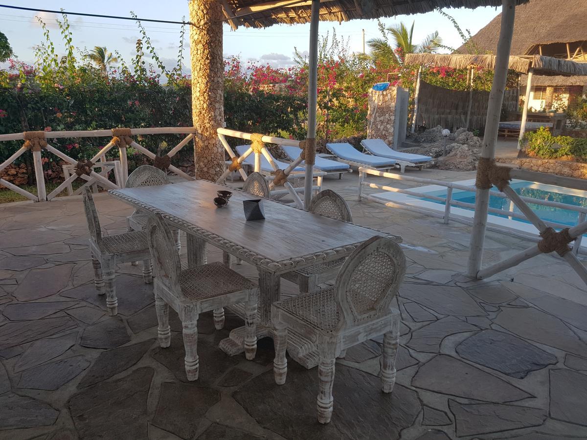 Nyumba Ya Afrika Bed & Breakfast Watamu Exterior foto