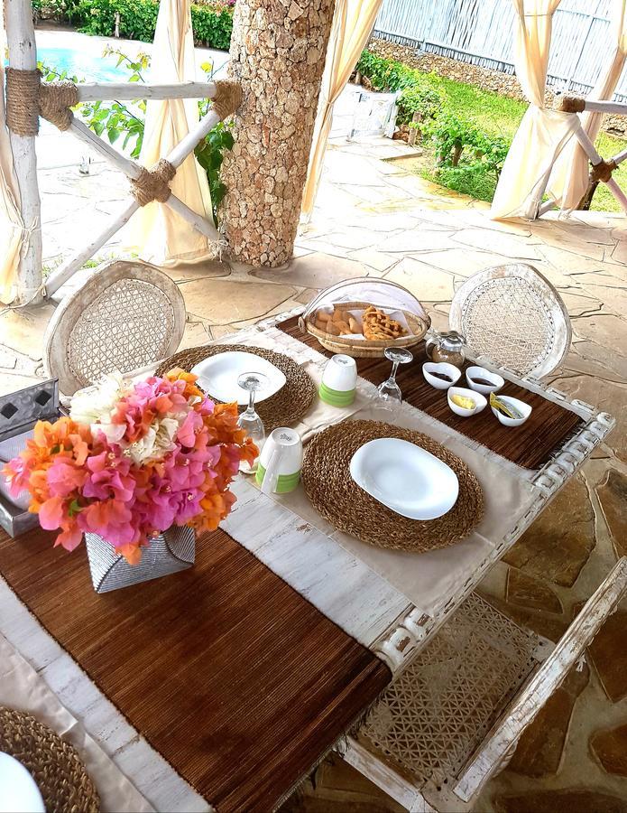 Nyumba Ya Afrika Bed & Breakfast Watamu Exterior foto