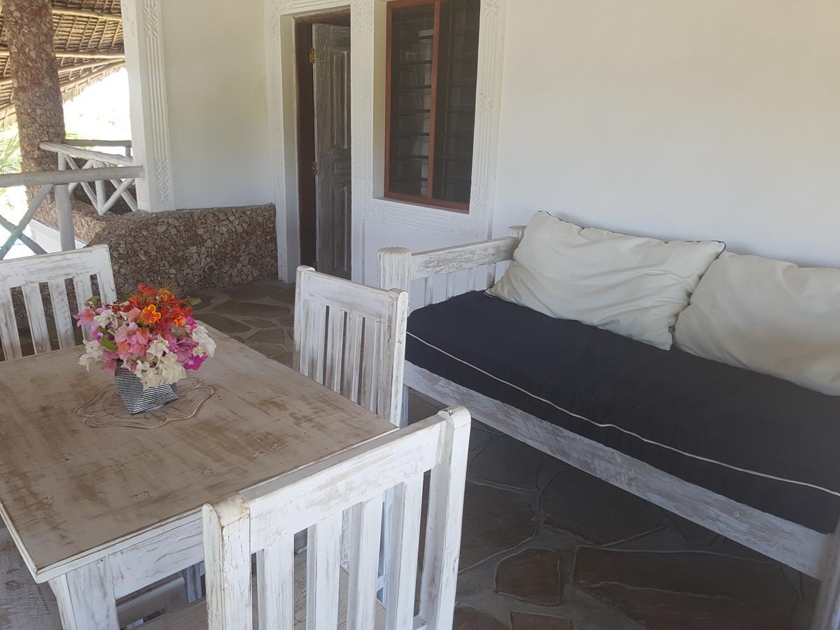 Nyumba Ya Afrika Bed & Breakfast Watamu Exterior foto